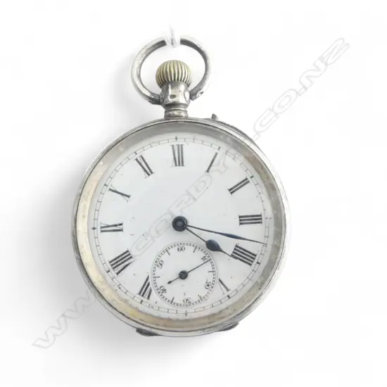 S/SILVER POCKET WATCH NOT GOING