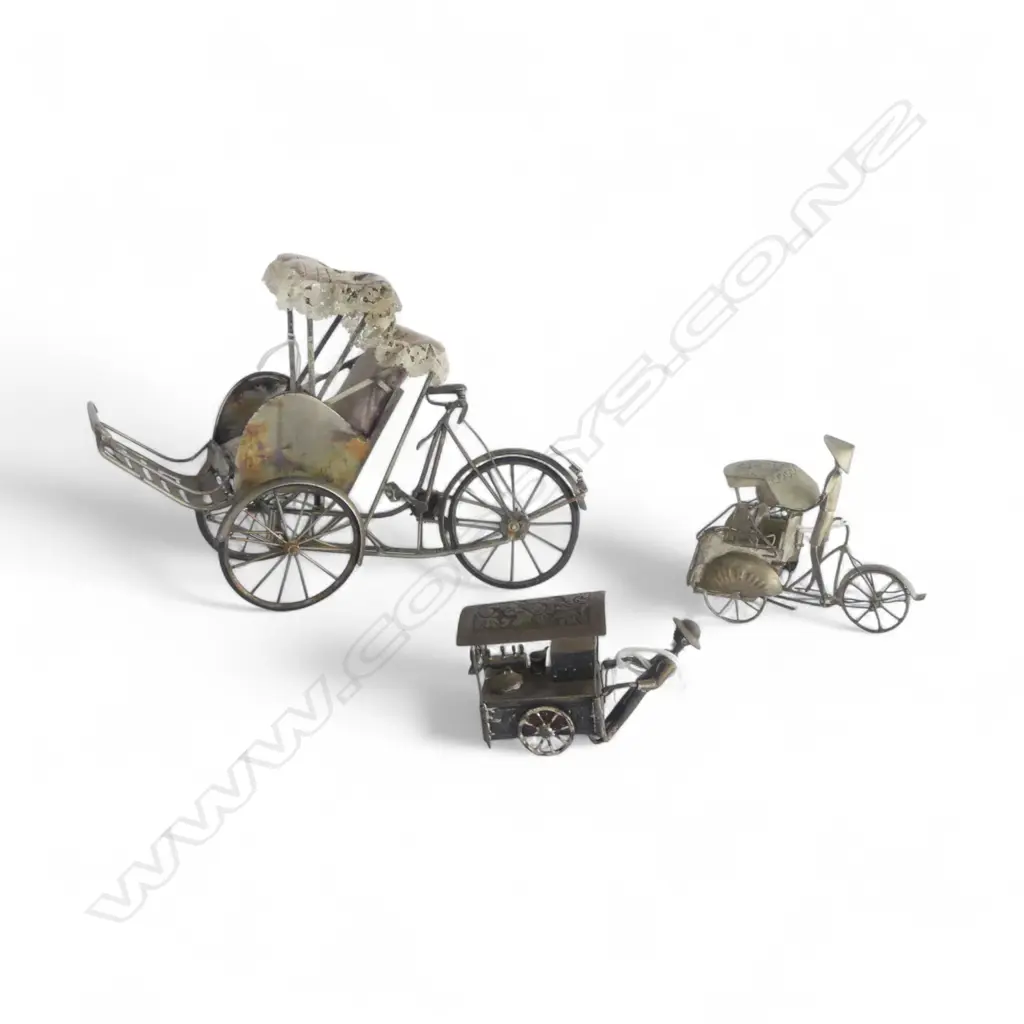 3 MINITURE MODELS STREET CART H55MM & 2 RICKSHAWS 230MM LARGEST Image 1++