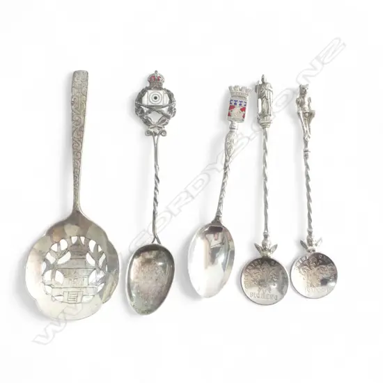 5 CONT SILVER SOV SPOONS 74GMS