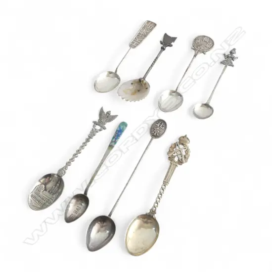 8 SILVER SOV SPOONS 80GMS