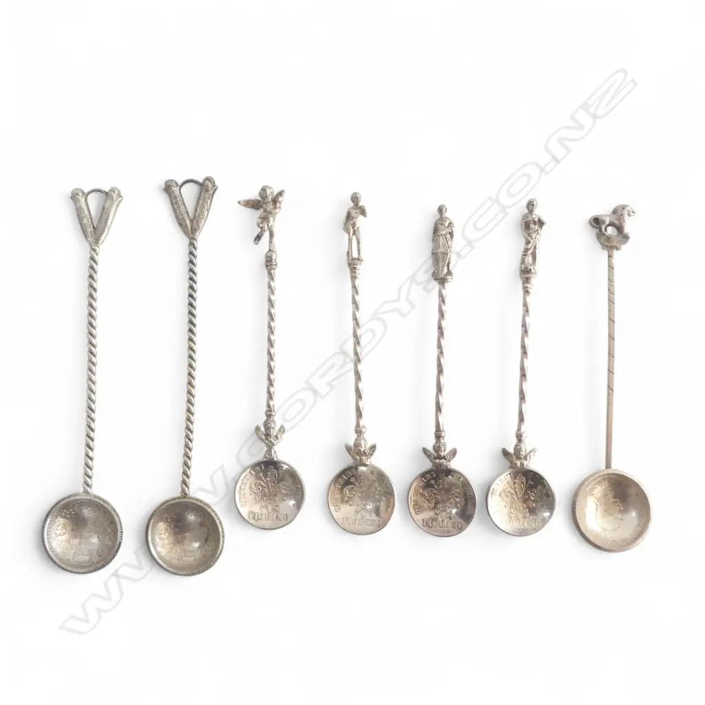 7 SILVER COIN SPOONS 114GMS Image 1++