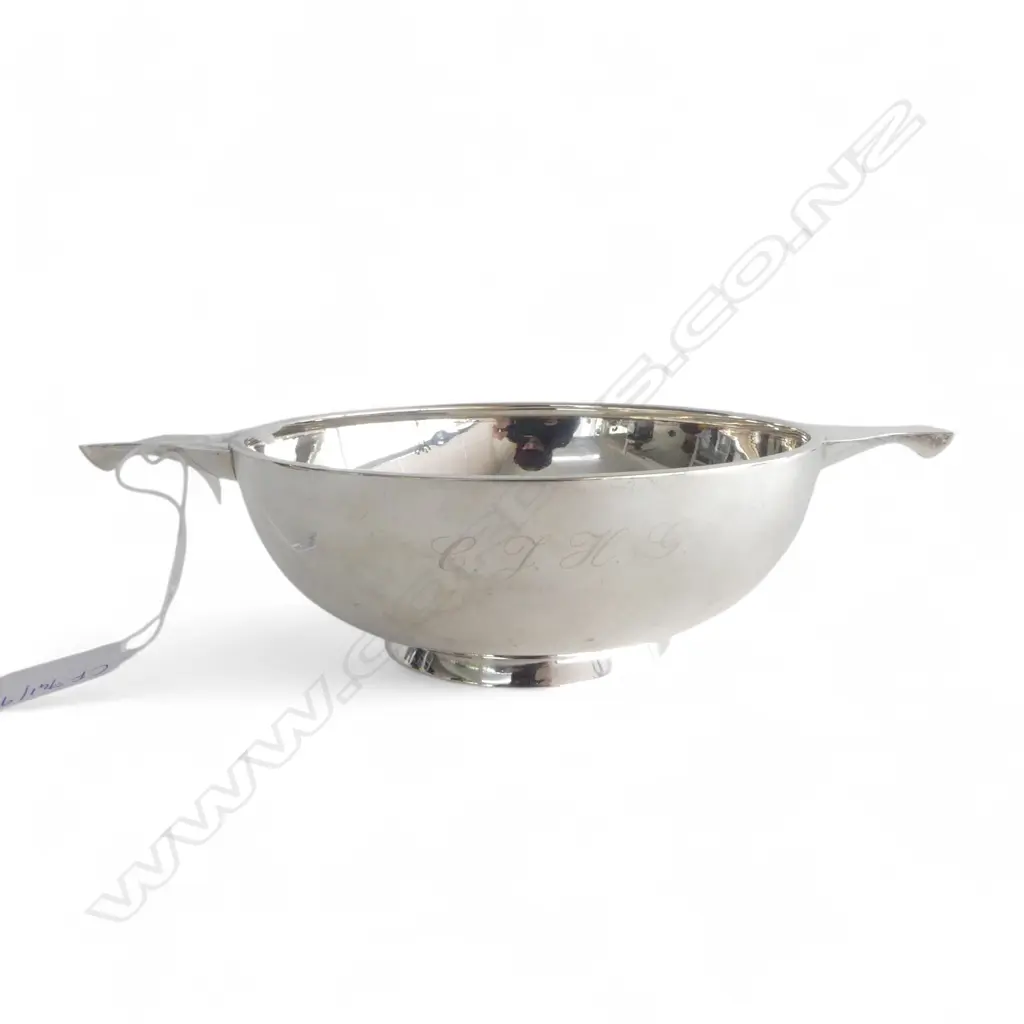 STG SILVER QUAICH, LONDON 1977515mm dia, 317gms Image 1++