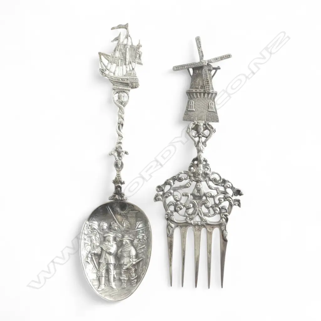 2 DUTCH WALL HANGING UTENSILS: LGE FORK w windmill + Spoon w galleon144gms  Image 1++