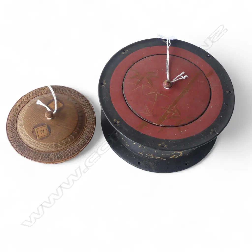 2 VINTAGE JAPANESE WOODEN TRINKET BOXES DIA170 & 110MM Image 1++