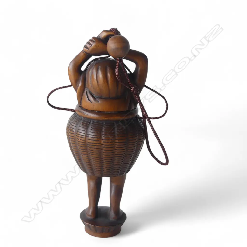 FINELY CARVED BOXWOOD JAPANESE TONKOTSU FIGURED  NOVELTY TOBACCO CONTAINER / INRO. Signed. H.145mm Image 1++