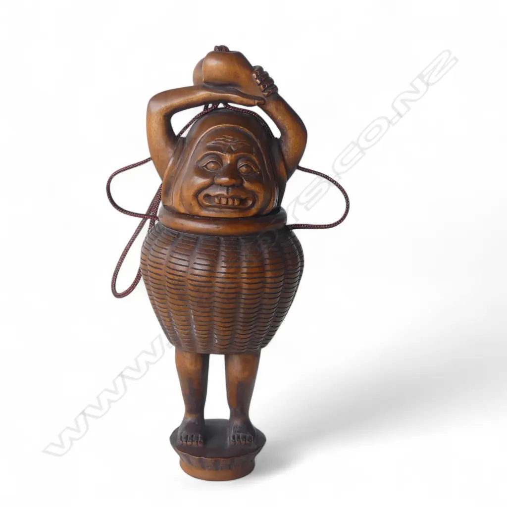 FINELY CARVED BOXWOOD JAPANESE TONKOTSU FIGURED  NOVELTY TOBACCO CONTAINER / INRO. Signed. H.145mm Image 1++
