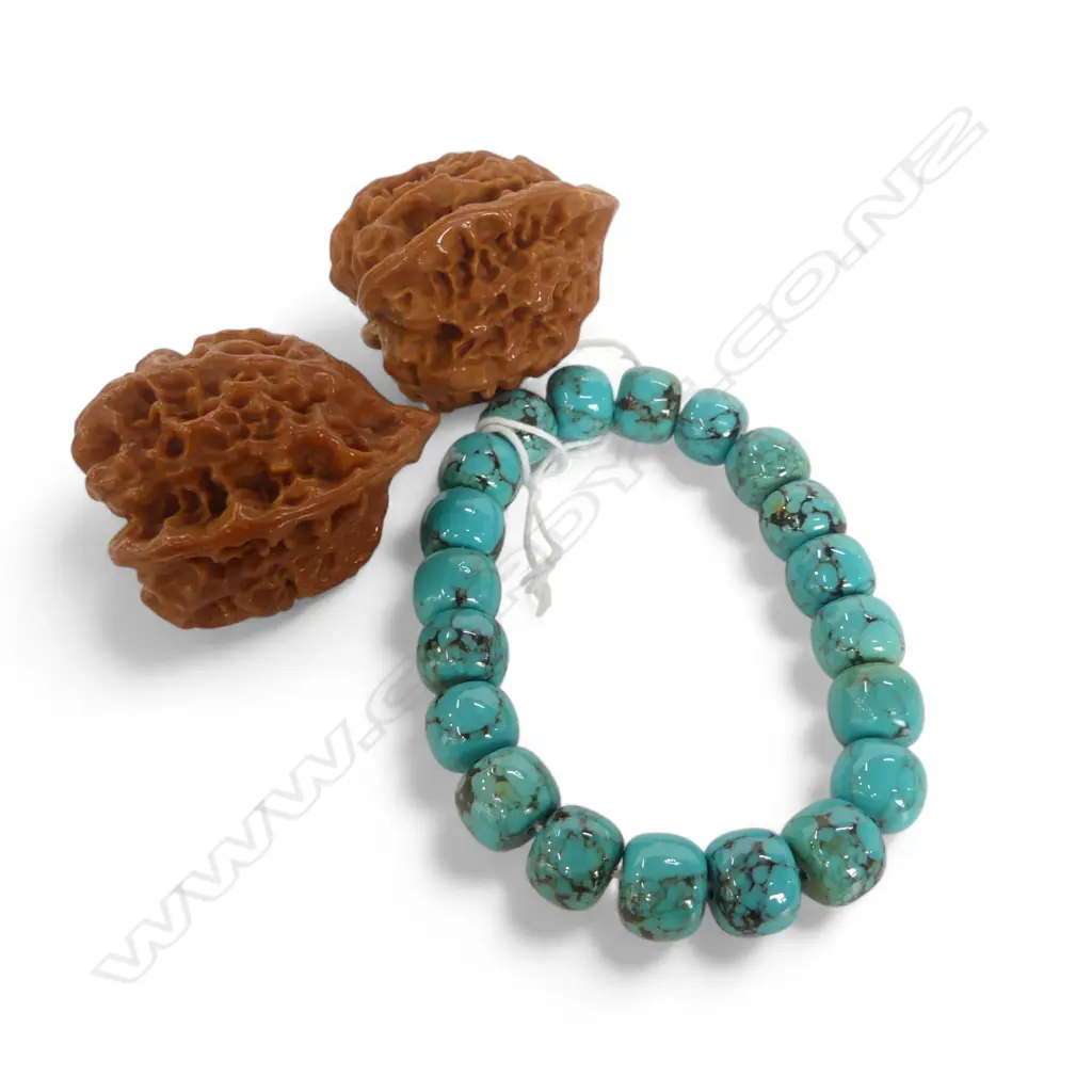 2 WALNUTS + TURQUOISE BEAD BRACELET Image 1++