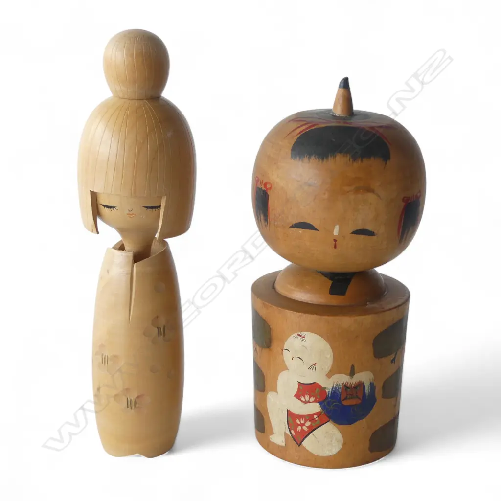 TWO 1960's JAPANESE KOKESHI DOLLS Image 1++