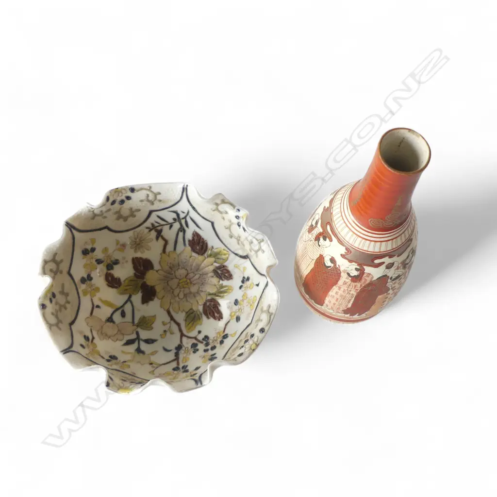 KUTANI VASE SMALL CHIP H190MM & JAPANESE PORCLAIN BOWL DIA150MM Image 1++