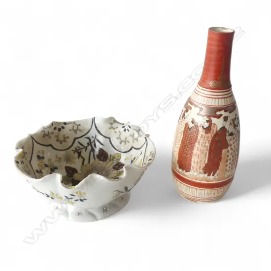 KUTANI VASE SMALL CHIP H190MM & JAPANESE PORCLAIN BOWL DIA150MM