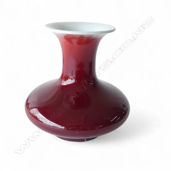 CHINESE VASE, RED GLAZE H.210mm