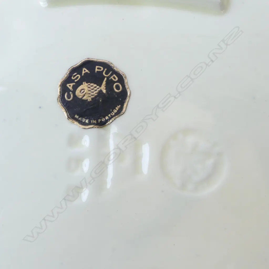 CASA PUPO PORTUGESE LIDDED CORN TURREEN ON SERVING DISH L280MM Image 1++