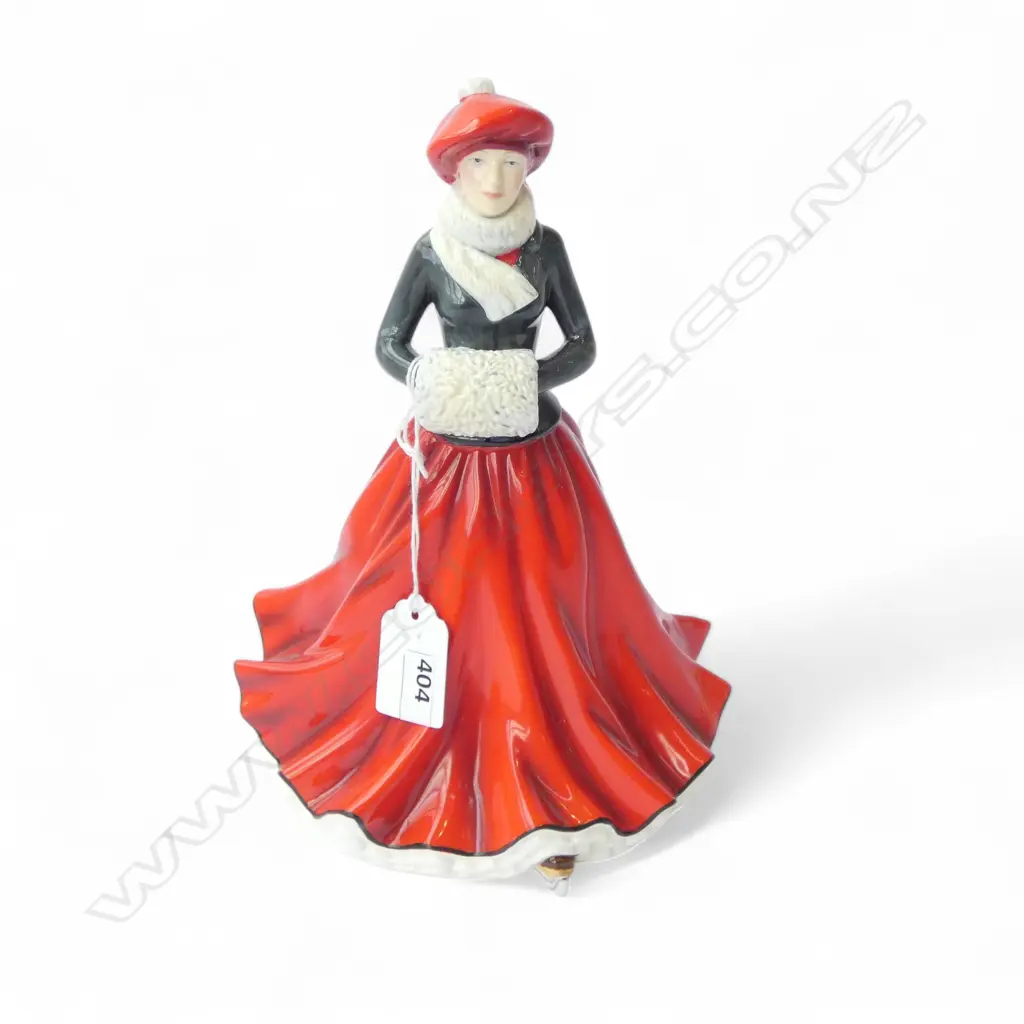 ROYAL DOULTON FIGURE FESTIVE SKATING H.220mm in box Image 1++