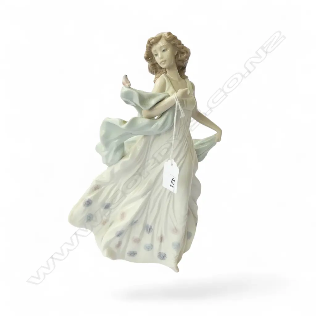 LLADRO FIGURE 6193 SUMMER SERENADE H.320mm with box Image 1++