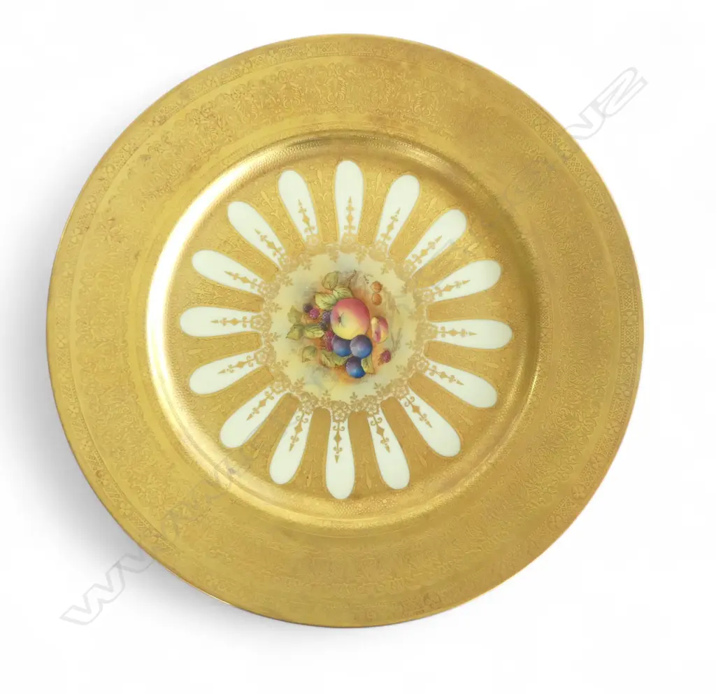 AYNSLEY GILT CABINET PLATE 270mm Image 1++
