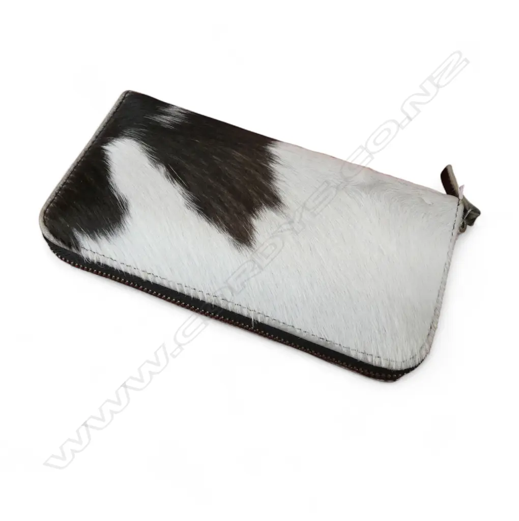 COW SKIN WALLET Image 1++