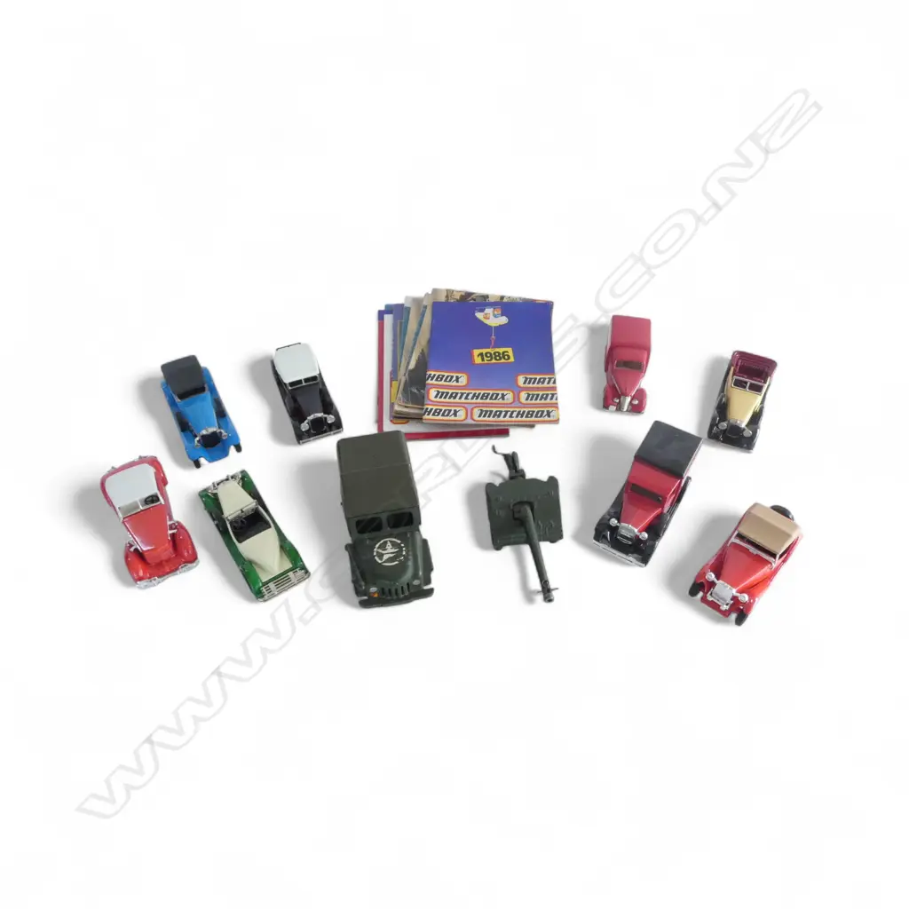 8 MODEL CARS & TRUCKS + BRITAINS MOBILE ANTI-TANK SET, BOXED + 1980s MATCHBOX CATALOGUES Image 1++