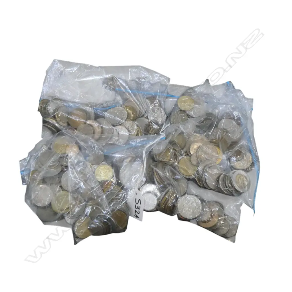 ASST. WORLD COINS Image 1++