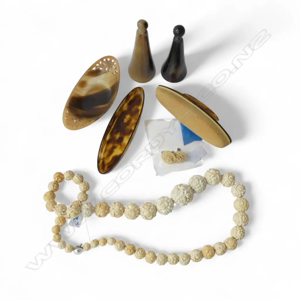 PR CARVED HORN SCENT FLASKS, BOWL, NAIL BUFFER + NECKLACE & PR EARRINGS Image 1++