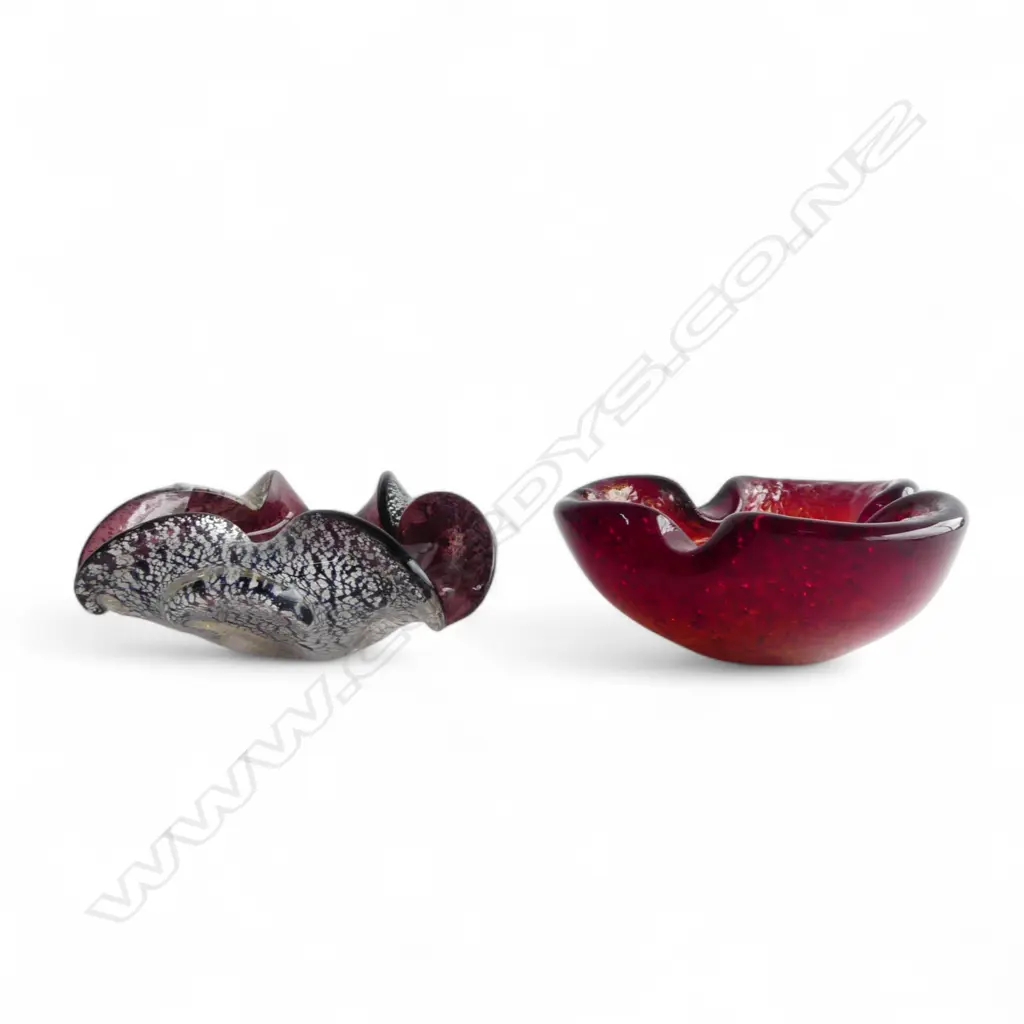 2 MURANO BOWLS 130mm dia Image 1++
