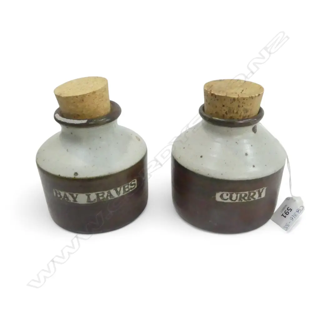 2 LEN CASTLE STORAGE JARS, ' BAY LEAVES' & 'CURRY', H.140mm Image 1++