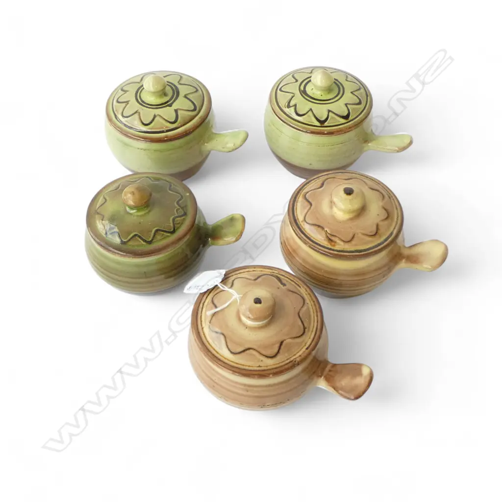 5 RAY FINCH STUDIO POTTERY LIDDED CONTAINERS 100mm dia Image 1++
