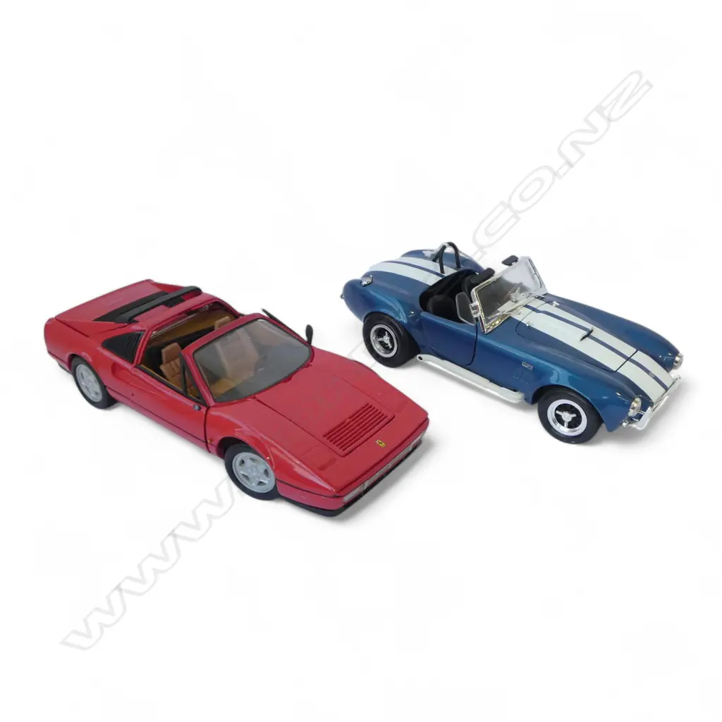 TWO 1:18 SCALE DIECAST CARS INCL. FERRARI + SHELBY COBRA 427 Image 1++