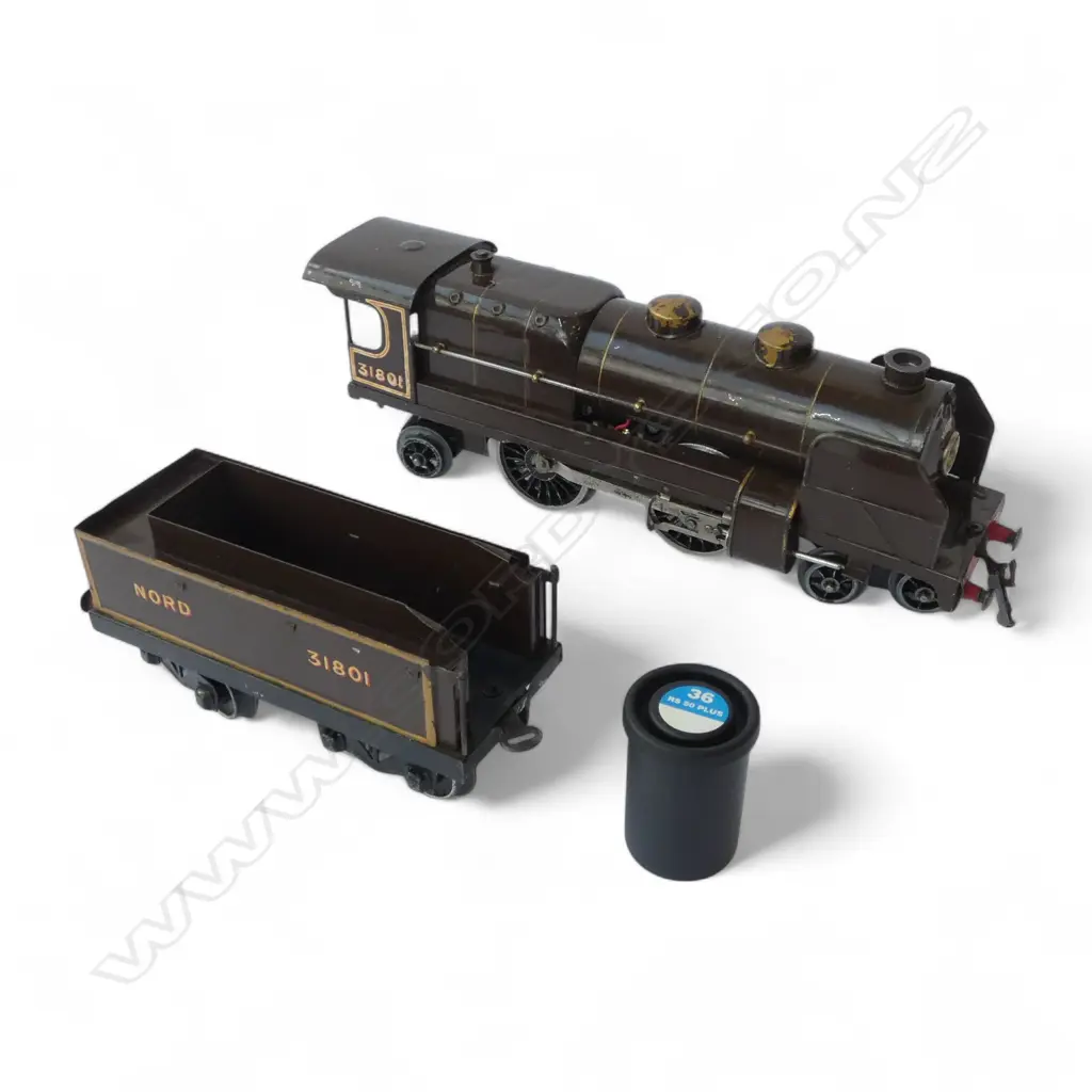 HORNBY ELECTRIC O GAUGE 4/4/2 ENGINE NO31801 & TENDER Image 1++