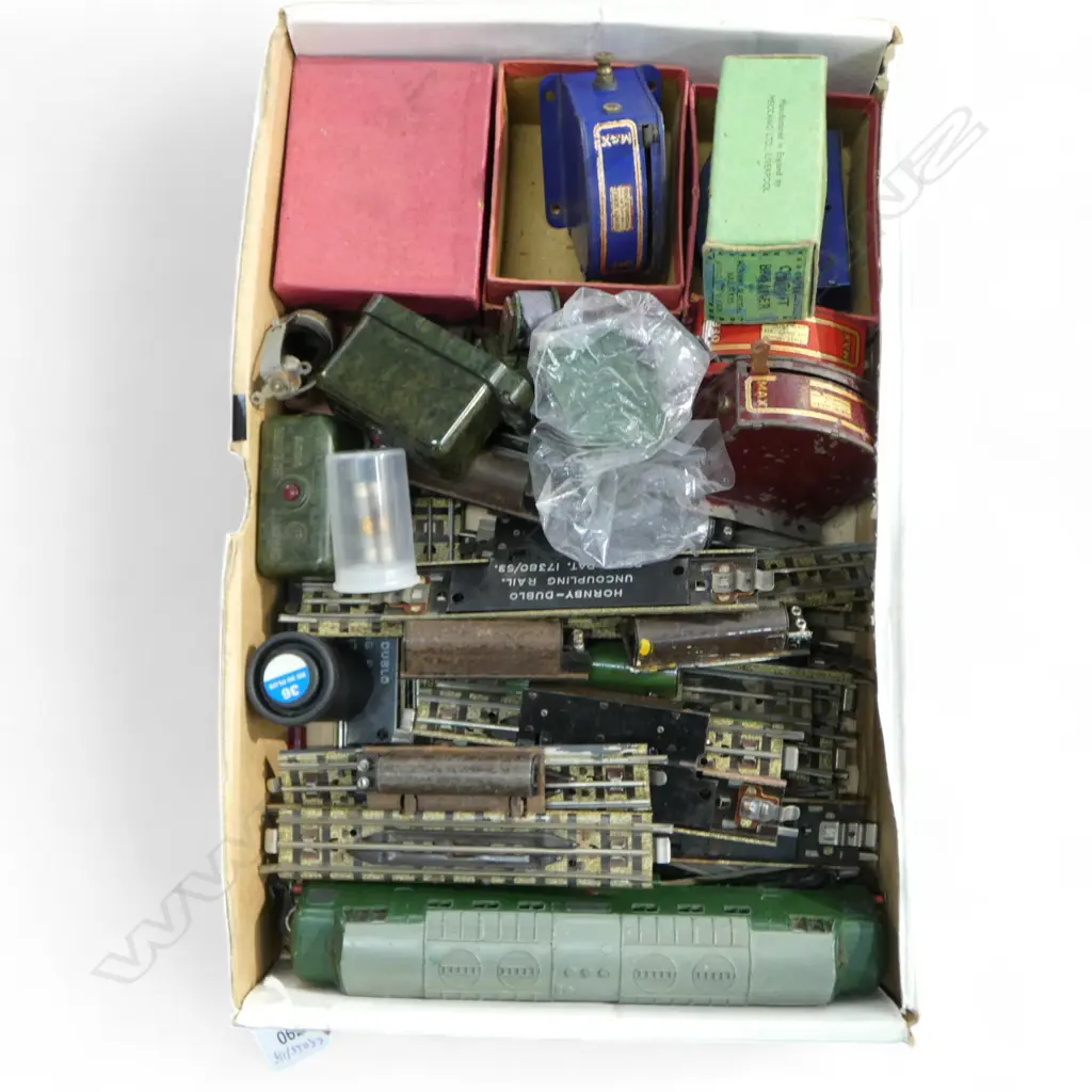 HORNBY DUBLO ELECTRIC ENGINE CIRCUIT BREAKERS TRACK ETC Image 1++