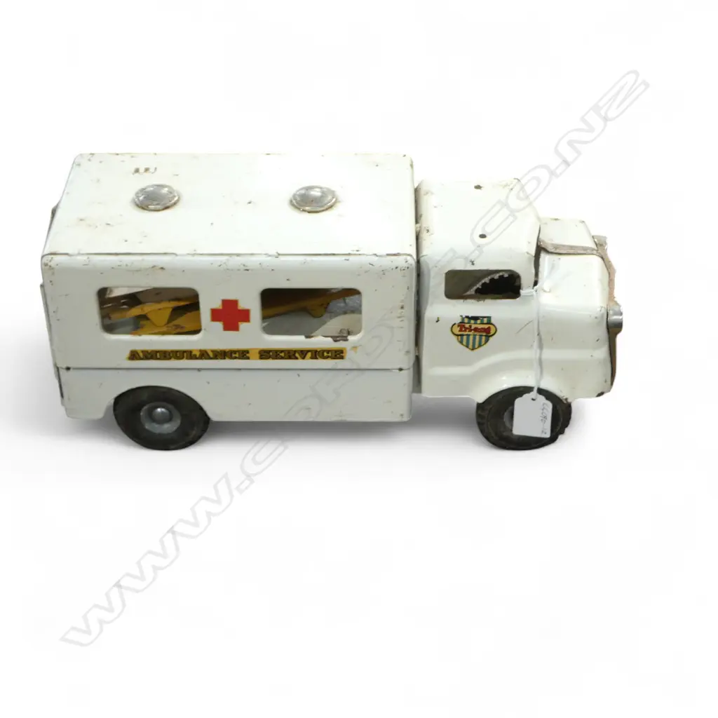  TRIANG TIN TOY AMBULANCE L370mm Image 1++