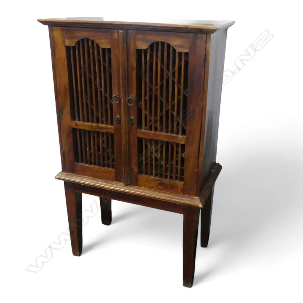 WINE CABINET 760x420x1225mm Image 1++