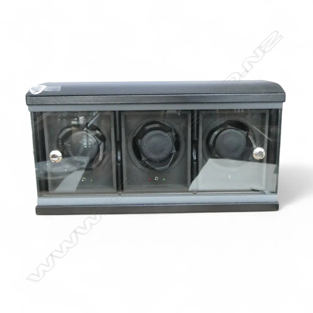 3 WATCH WATCH WINDER 320x155x175mm UNDERWOOD (LONDON) LTD Image 1++