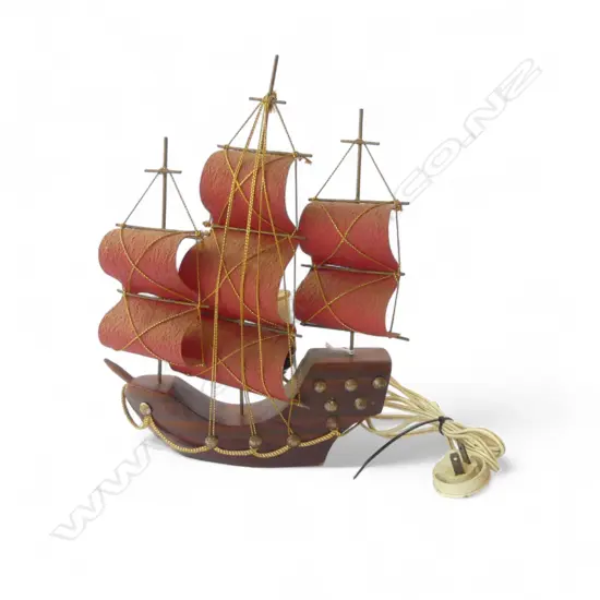 MID-CENTURY GALLEON LAMP H.310mm