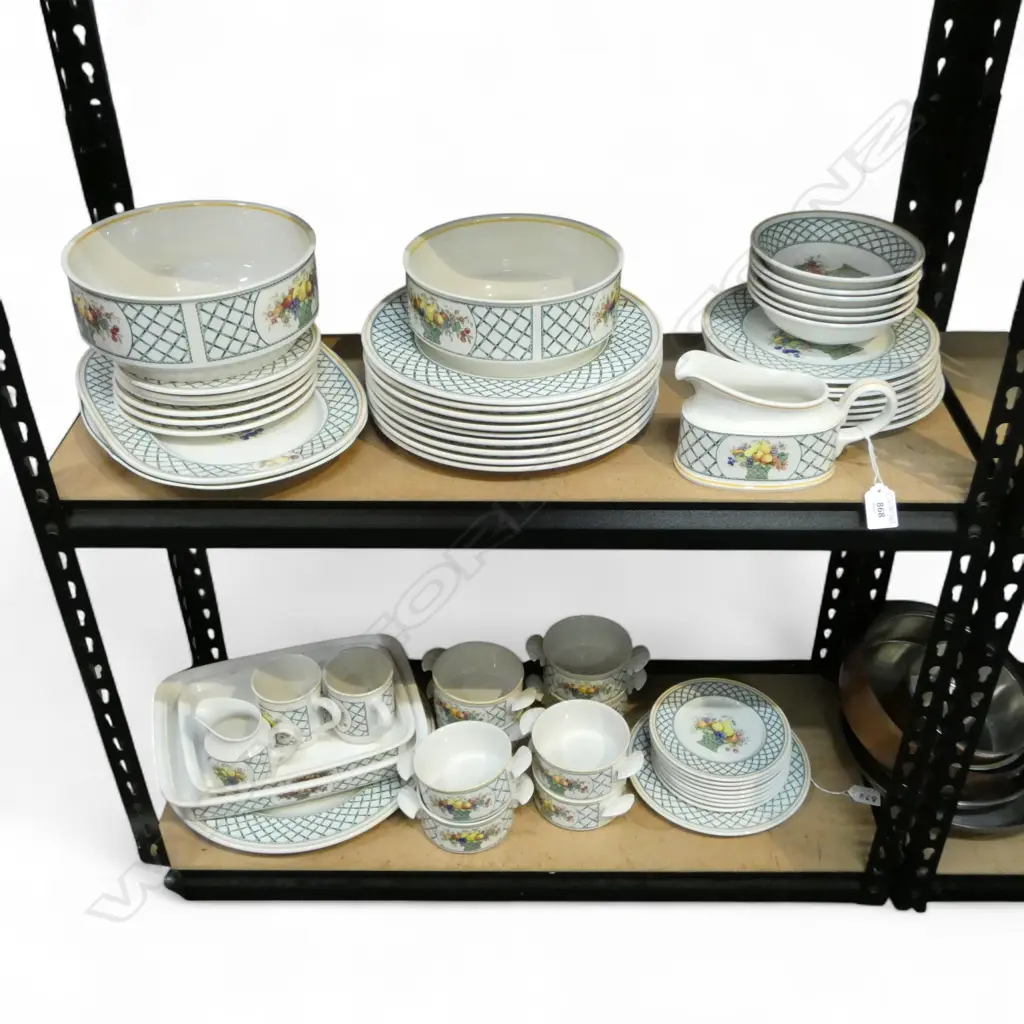 VILLEROY & BOCH 'BASKET' PART DINNER SET Image 1++