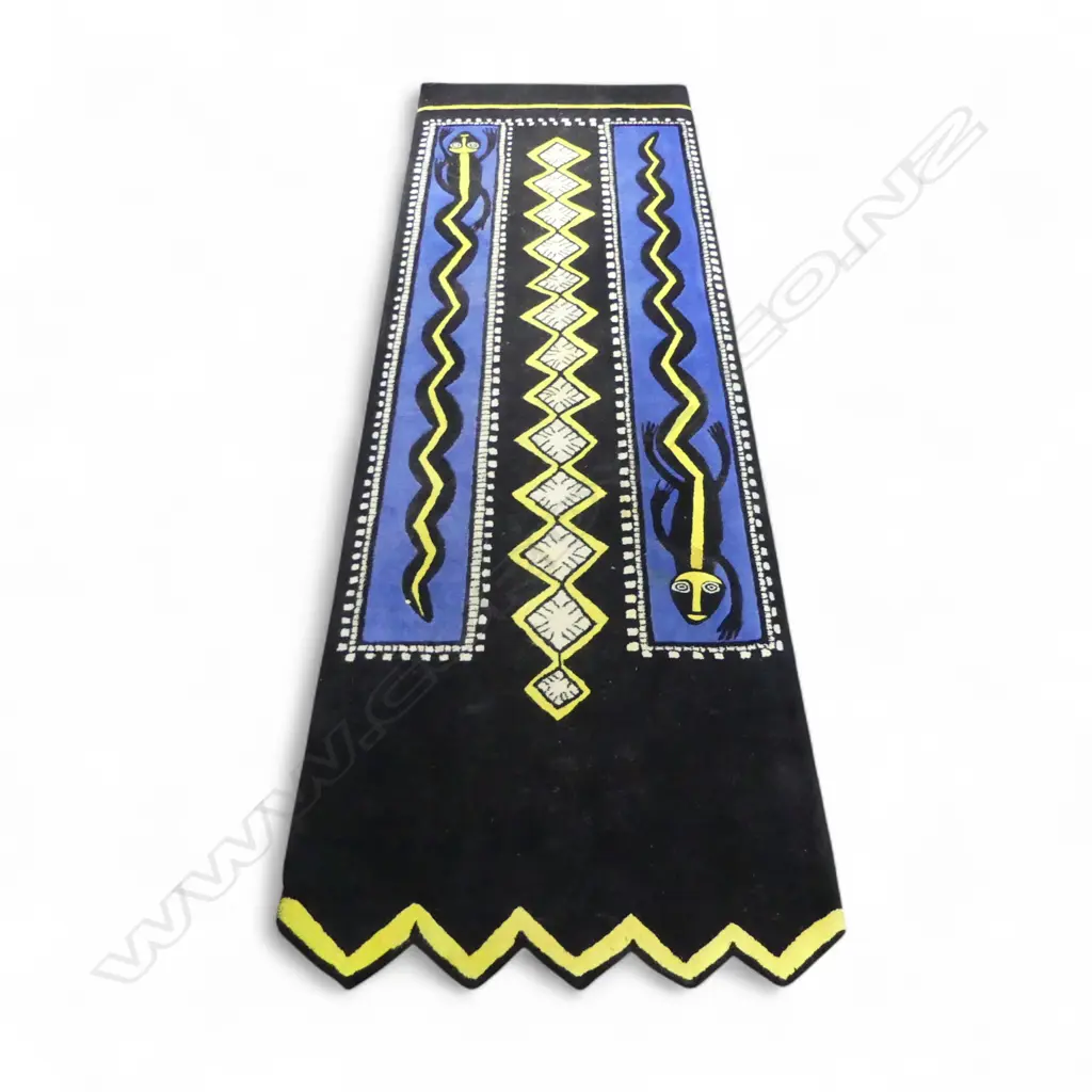 DILANA RUG BY MICHEL REED 'DOUBLE SKINK RUNNER' 9/10 2001 3100x900mm Some marks Image 1++