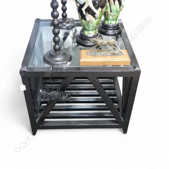 PR MODERN EBONISED SIDE TABLES, GLASS TOP 600x600x525mm