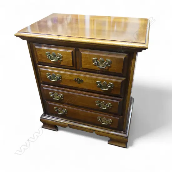 SMALL PROPORTION GEORGIAN STYLE 5 DRAWER CHEST 690x435x765mm - LEXINGTON, MADE IN USA