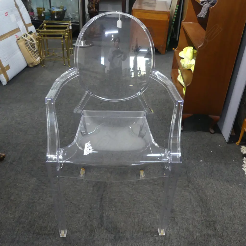 ITALIAN KARTELL GHOST CHAIR Image 1++