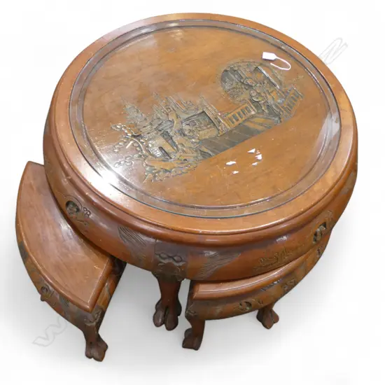 CHINESE COFFEE TABLE w. 4 CHAIRS 800mm dia