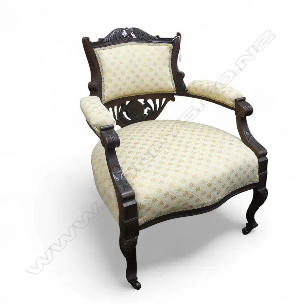 EDWARDIAN ARMCHAIR Image 1++