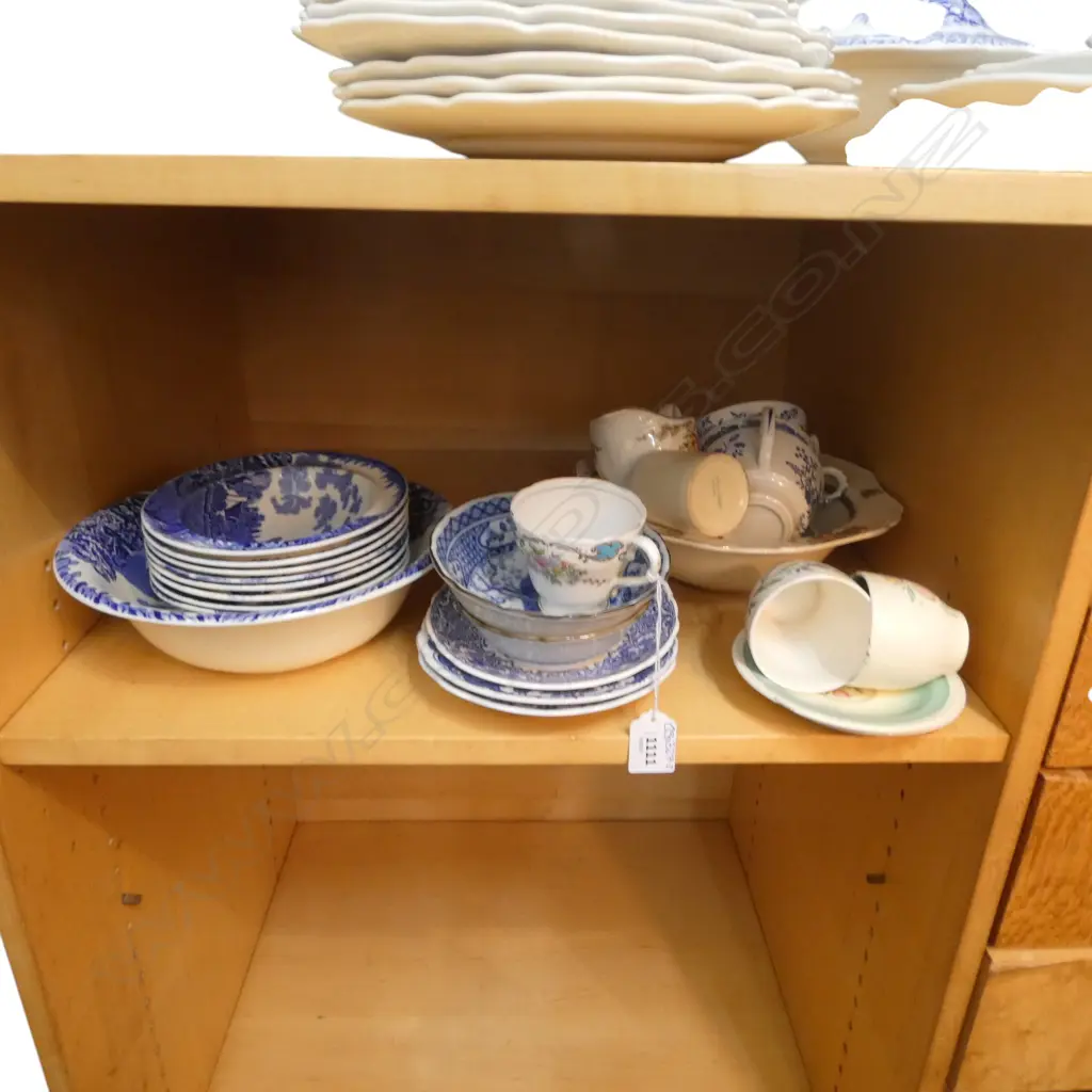 ASST. CHINA Incl. BRITAIN BEAUTIFUL, SUSIE COOPER C/S, etc Image 1++