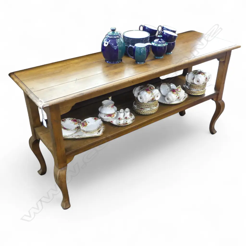 WOODEN TABLE 1370x430x710mm Image 1++