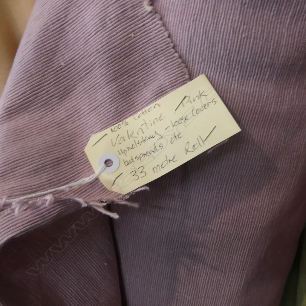 FABRIC BOLT; VALENTINE PINK COTTON, 33M Image 1++