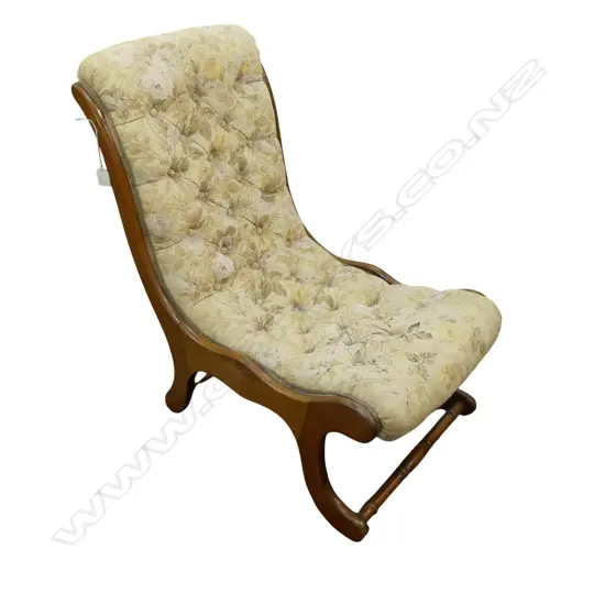 NURSING CHAIR