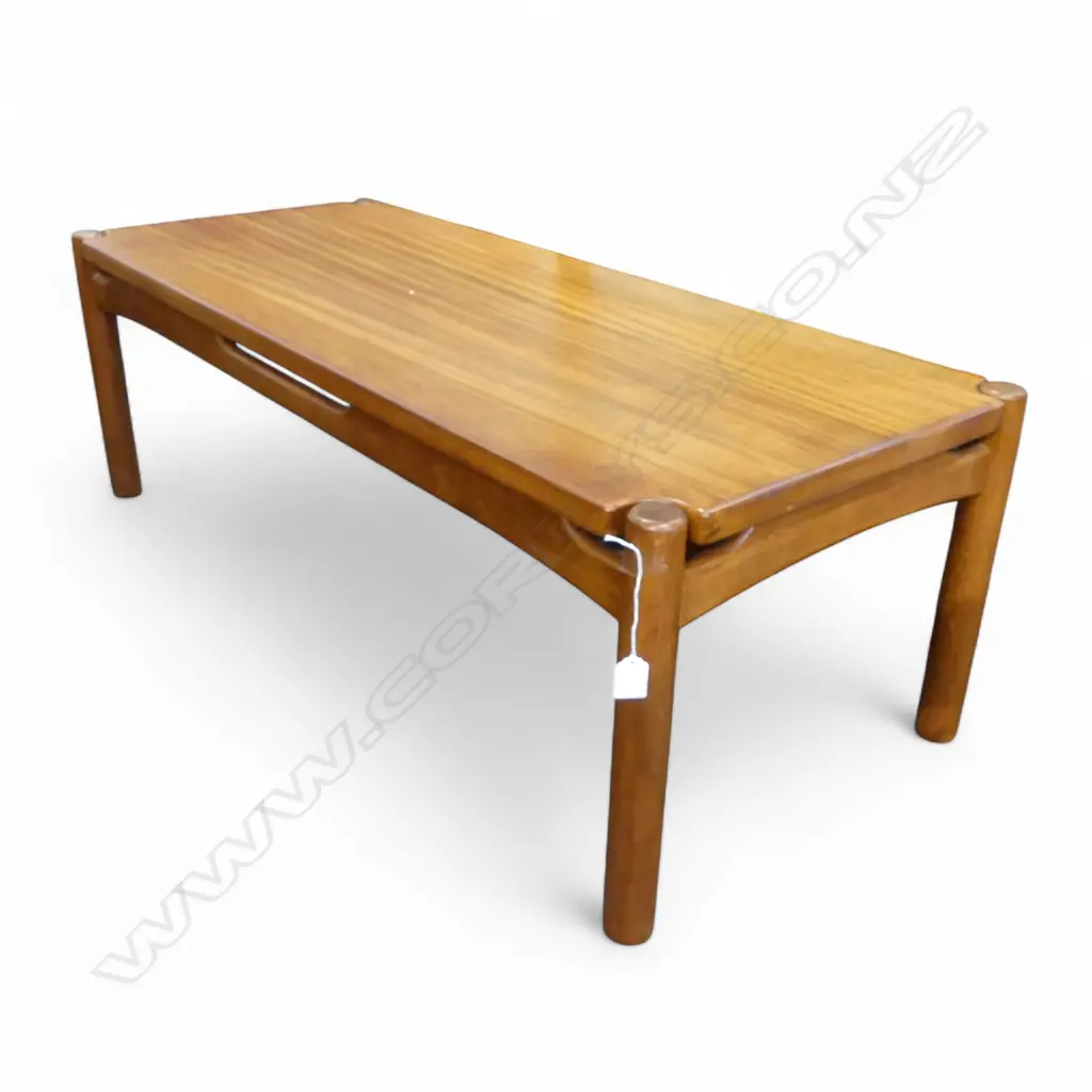 MID-CENTURY COFFEE TABLE 1220x500x410mm Image 1++