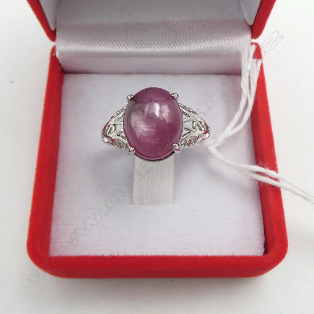 STAR RUBY CABACHON in FILIGREE SETTING, adjustable size (enhanced treatment) Image 1++