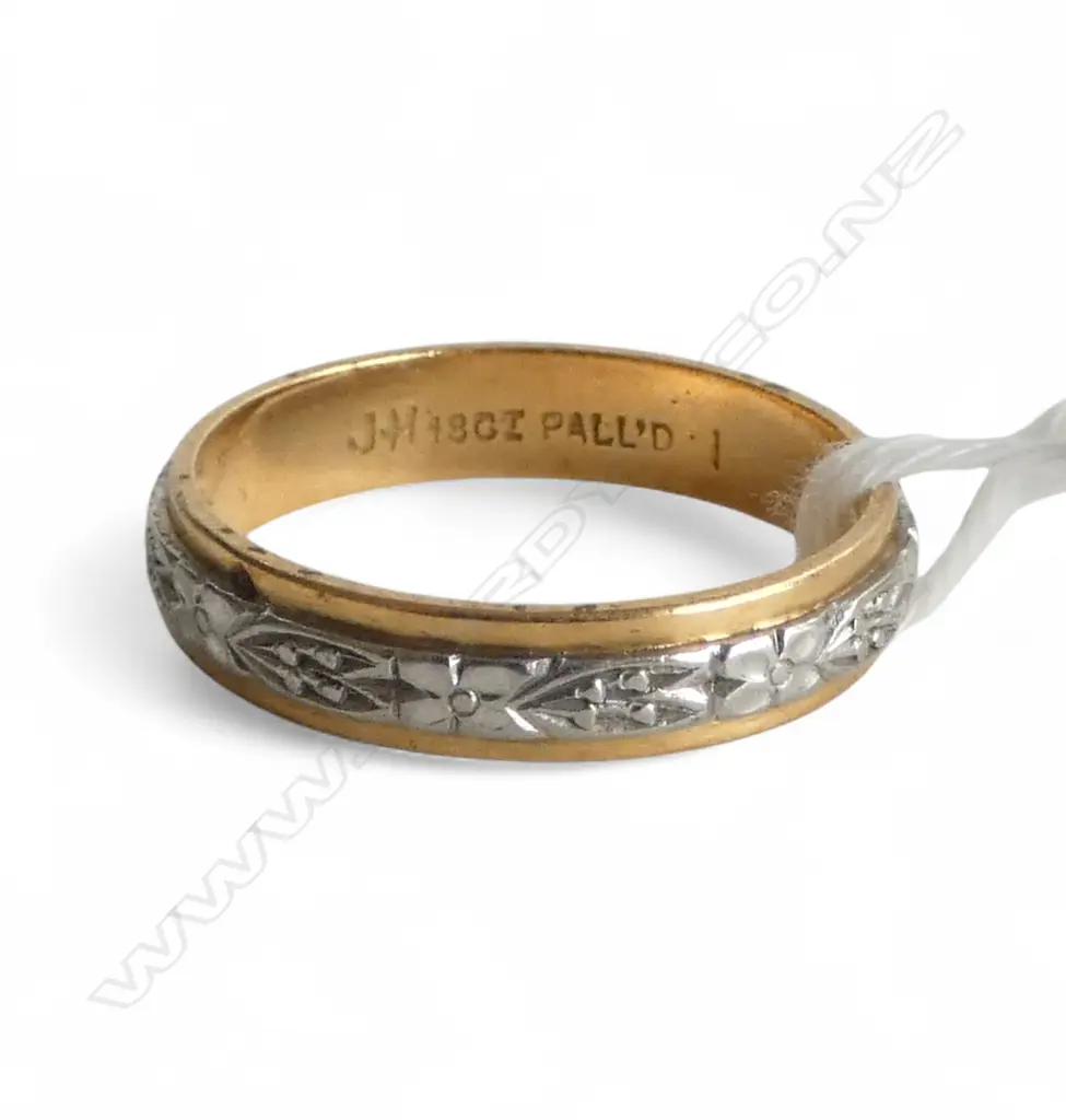 18ct GOLD & PALLADIUM BAND RING 3.7gms SIZE P Image 1++
