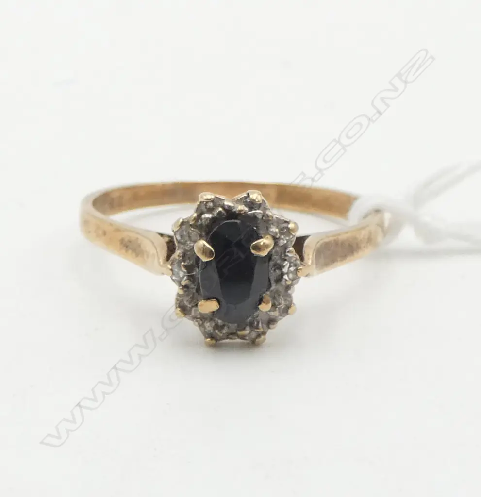 9CT SAPPHIRE &  VERY SMALL DIAMOND RING 2.2gms SIZE T Image 1++
