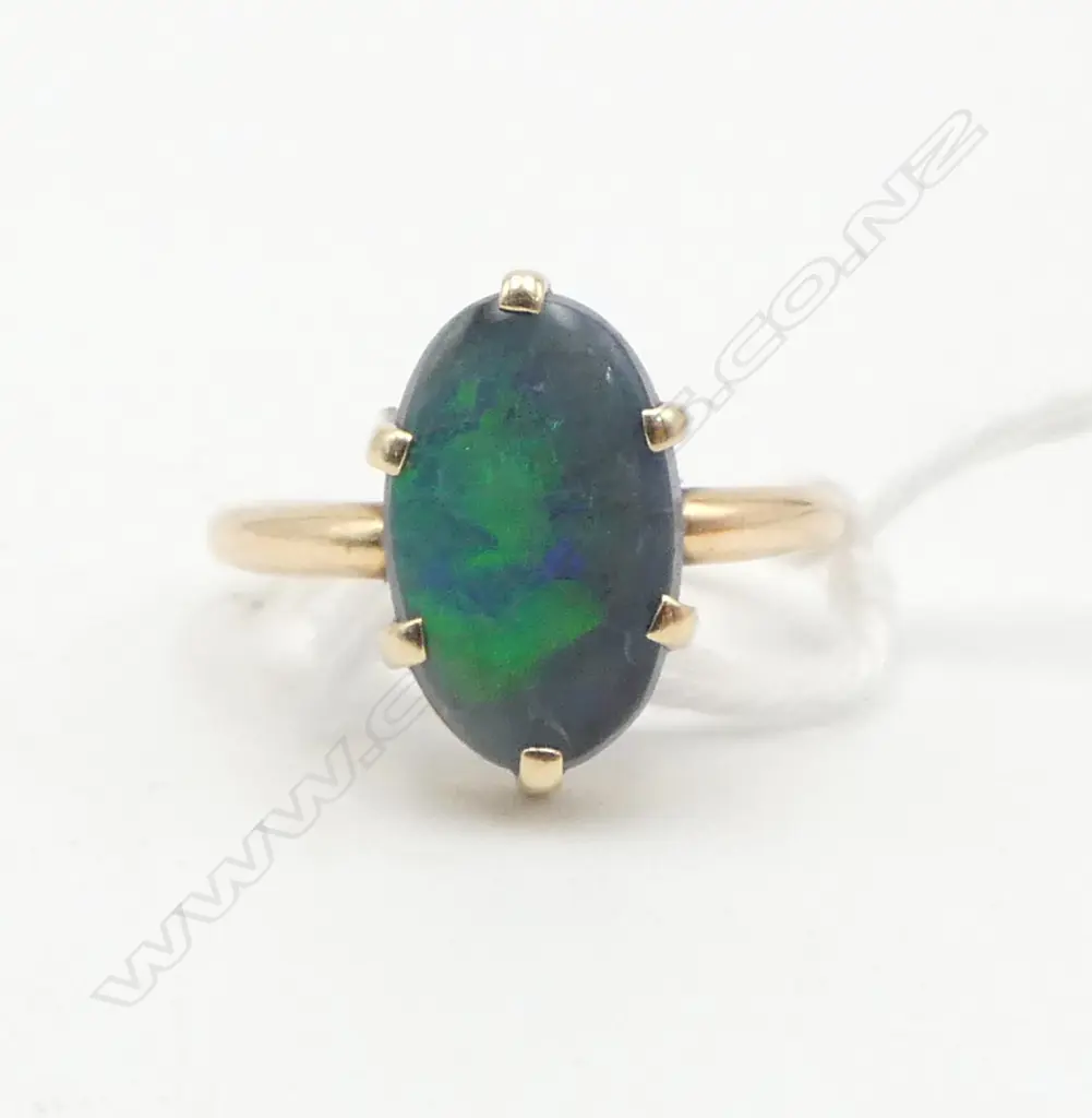 15CT OPAL BLACK STONE RING, 3gms SIZE L  (Some Crazing to top of stone) Image 1++
