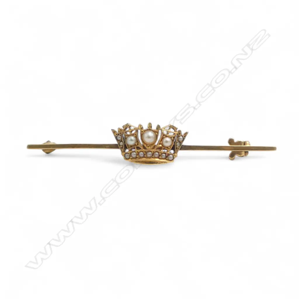 15CT GOLD AND PEARL BROOCH 3.02gms Image 1++
